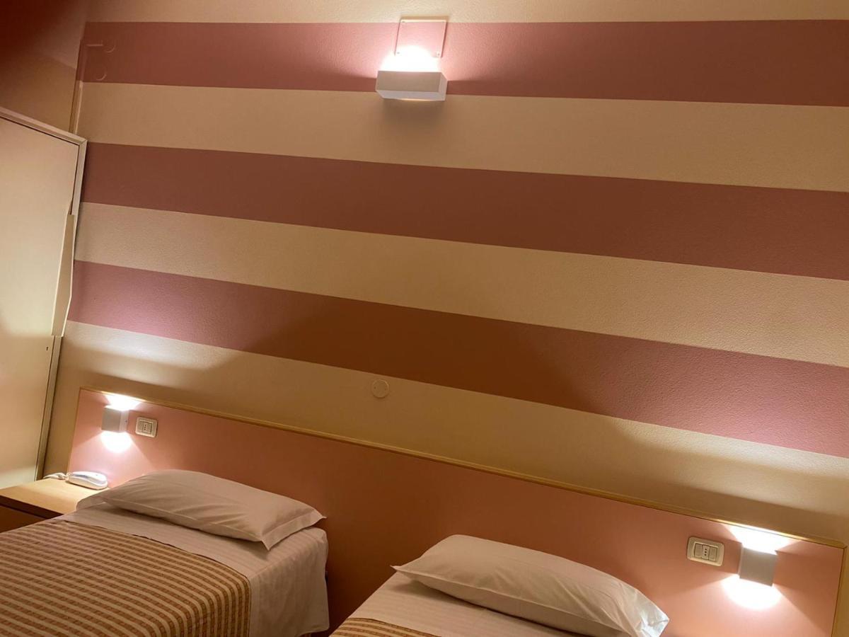 Hotel Savio 체세나 외부 사진